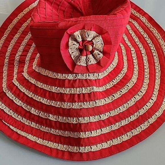 Beautiful Sun Hat - Picture 8 of 9